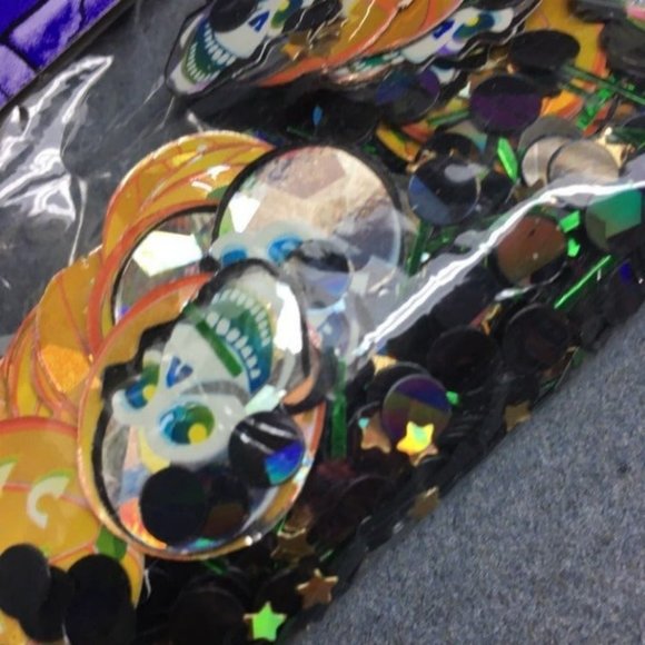 Halloween Confetti Pumpkin Skulls Stars Orange - Picture 2 of 4